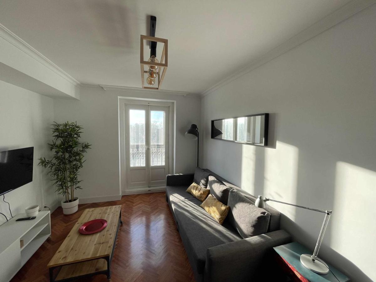 Apartamento Con Vistas Al Parque Del Retiro Madrid Ngoại thất bức ảnh
