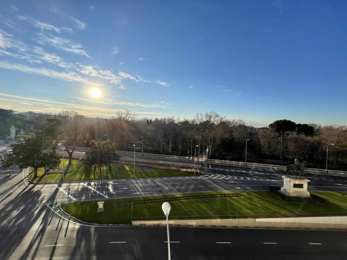 Apartamento Con Vistas Al Parque Del Retiro Madrid Ngoại thất bức ảnh